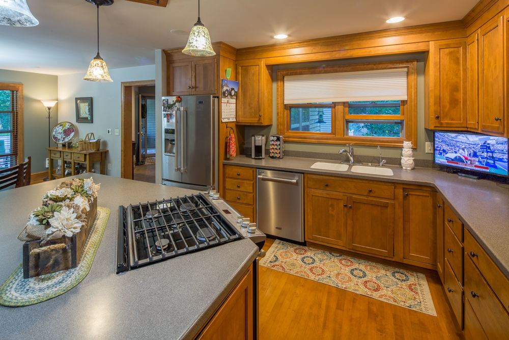 16533 300th St., Mason City